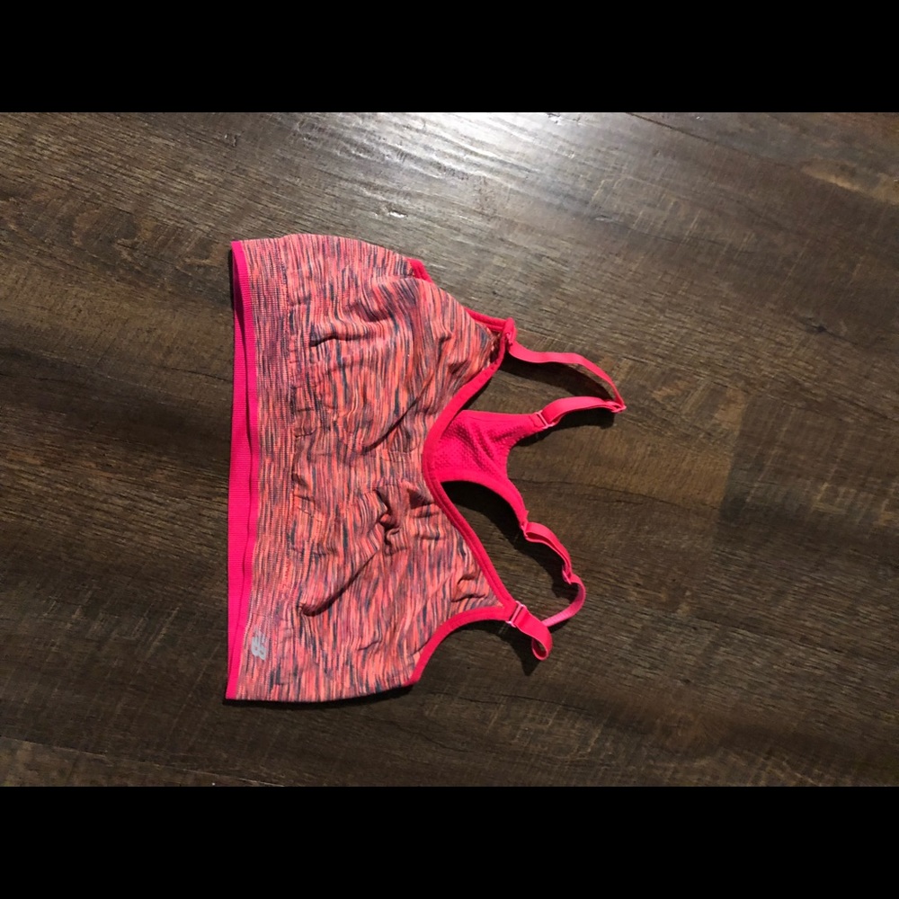 Sports bra